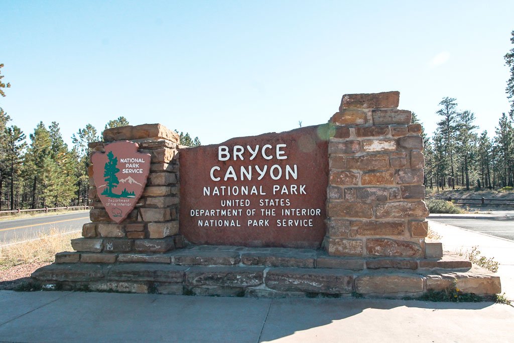 Bryce Canyon entrance sign